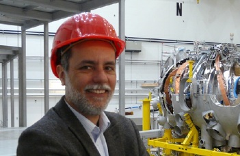 Zoletnik Sándor (Fusion Plasma Physics Department, Centre for Energy Research):
